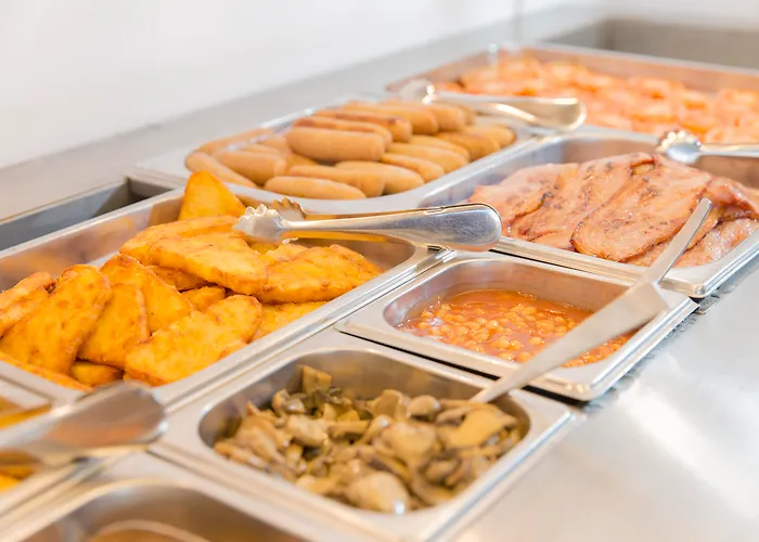 Ping Pong Hotel: Aparthotel Flora